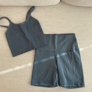 SETactive Sculptflex Tank & Luxform Bike Shorts in Berry